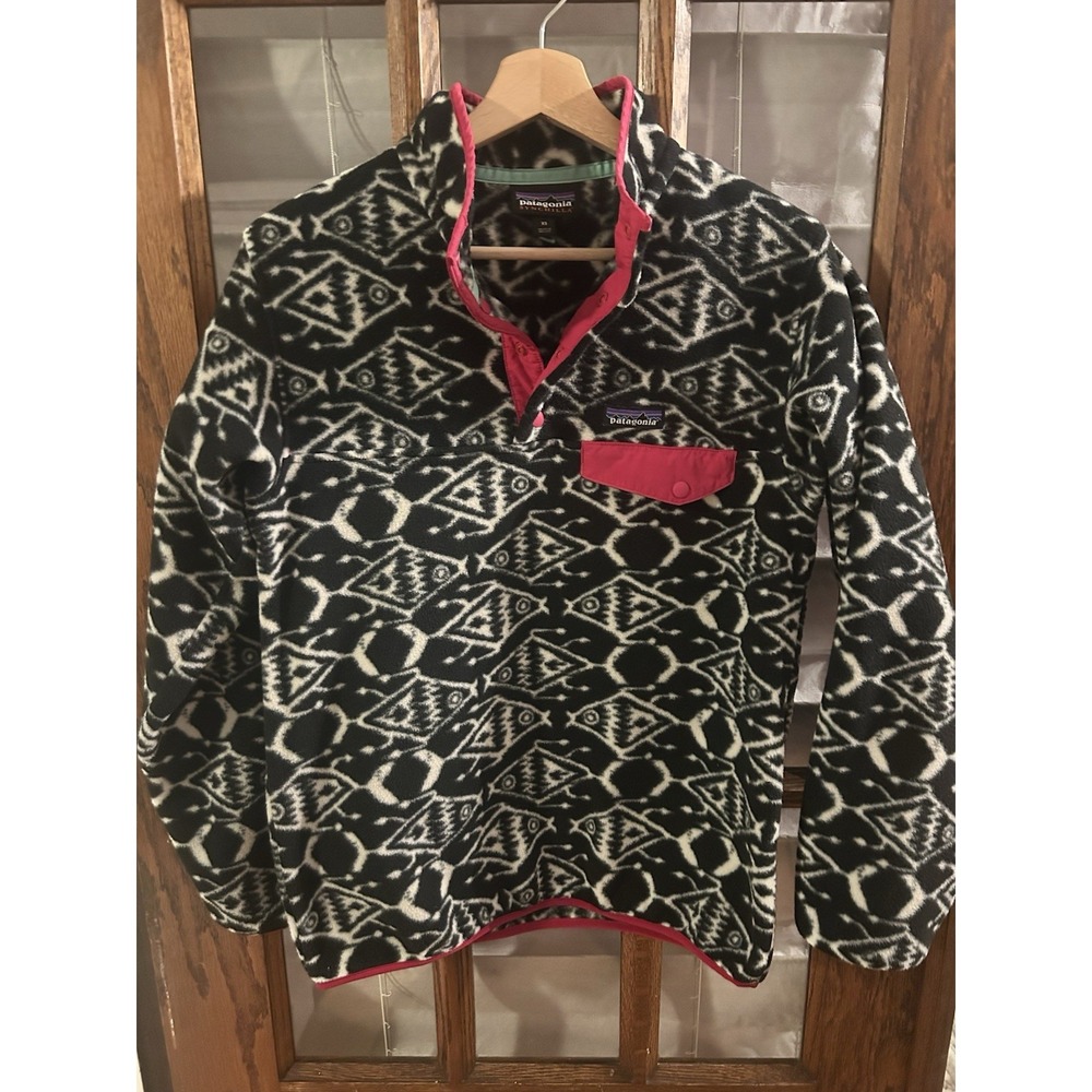 Patagonia Synchilla‎ Snap-T Fleece Black White Ikat Big Fish Pullover Women's XS